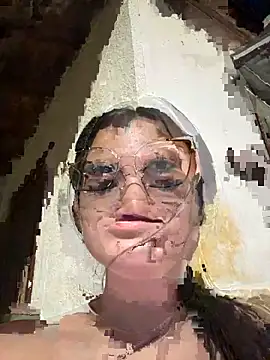 CamilaSofiia online show from 4, 4, 2026