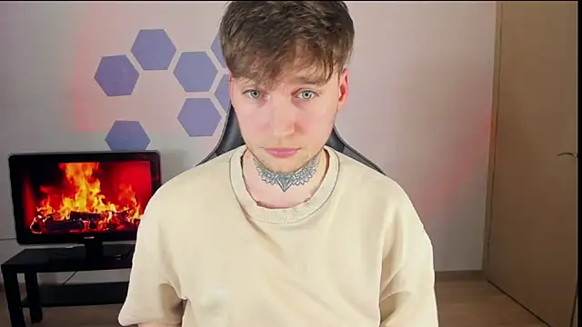 Chris Tyson online show from 12, 1, 2025