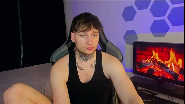 Chris Tyson online show from 19, 2, 2025