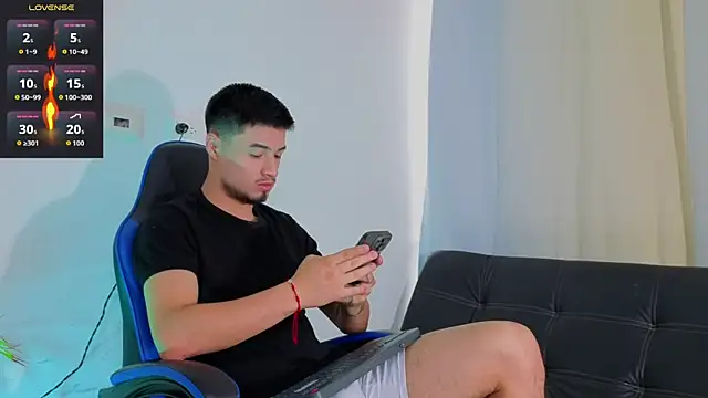 EdwardRoss  online show from 13, 1, 2026