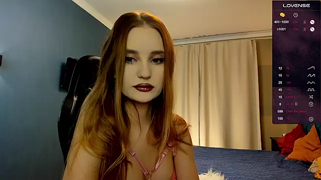 Ria Woodss online show from 17, 3, 2025