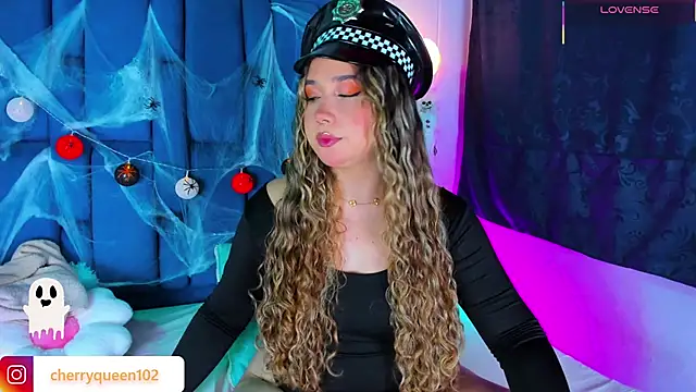 Cherryyquen online show from 12, 10, 2025