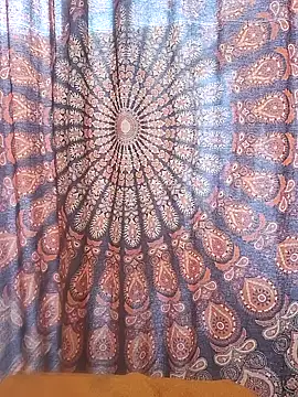 LYZBORNHD online show from 2, 12, 2025