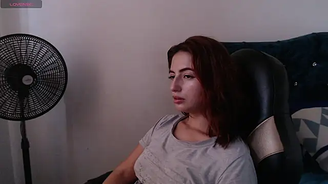 Kate lorens9 online show from 21, 1, 2025