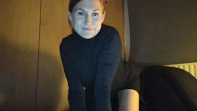 Sheandhim23 online show from 7, 3, 2025