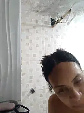 Snapshot of Julia_Pretinha chatting on 10, 9, 2025 Julia Pretinha online show from 10, 9, 2025