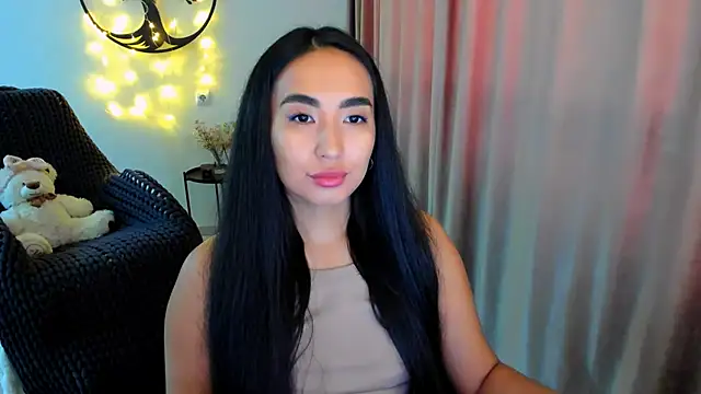 Snapshot of worldofkim chatting on 6, 2, 2026 worldofkim online show from 6, 2, 2026