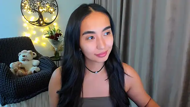 Snapshot of worldofkim chatting on 18, 2, 2026 worldofkim online show from 18, 2, 2026