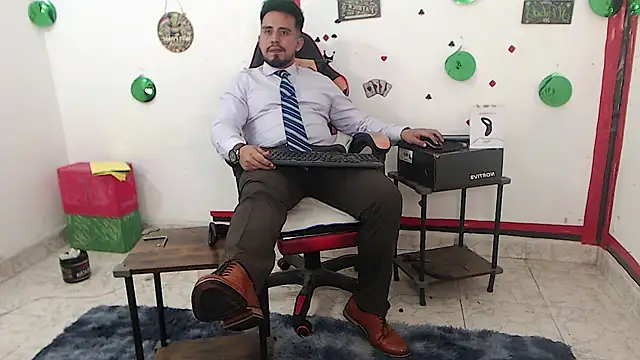 Snapshot of KalethBigDick chatting on 24, 6, 2026 KalethBigDick online show from 24, 6, 2026
