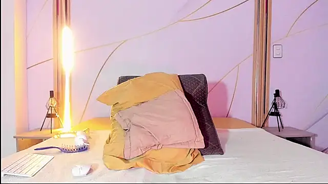 CheryHandsome online show from 3, 3, 2025