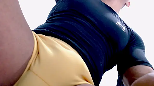 Antonywebb94 online show from 17, 4, 2026