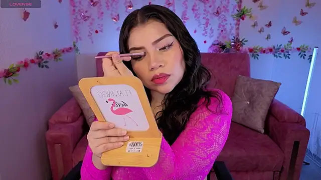  mila sweet v online show from 7, 4, 2026