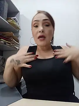 Miss Agatha online show from 27, 2, 2026