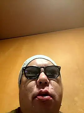 Snapshot of punk0805 chatting on 25, 9, 2025 punk0805 online show from 25, 9, 2025