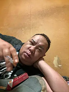 Snapshot of punk0805 chatting on 10, 10, 2025 punk0805 online show from 10, 10, 2025