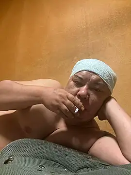 Snapshot of punk0805 chatting on 14, 10, 2025 punk0805 online show from 14, 10, 2025