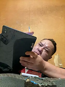 Snapshot of punk0805 chatting on 20, 10, 2025 punk0805 online show from 20, 10, 2025