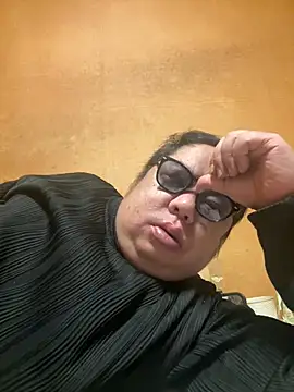 Snapshot of punk0805 chatting on 4, 2, 2026 punk0805 online show from 4, 2, 2026