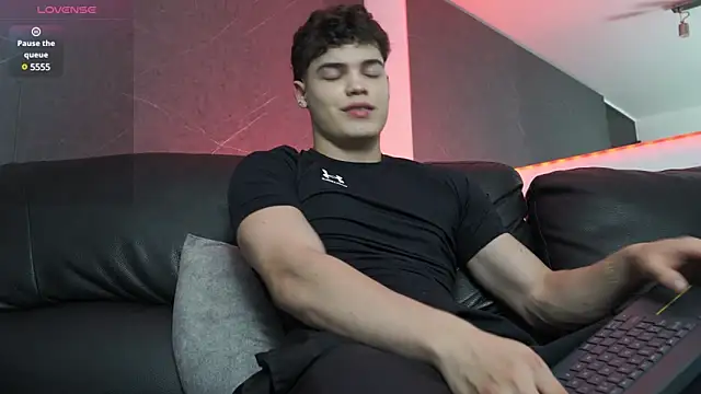 Max cortes1 online show from 5, 2, 2025