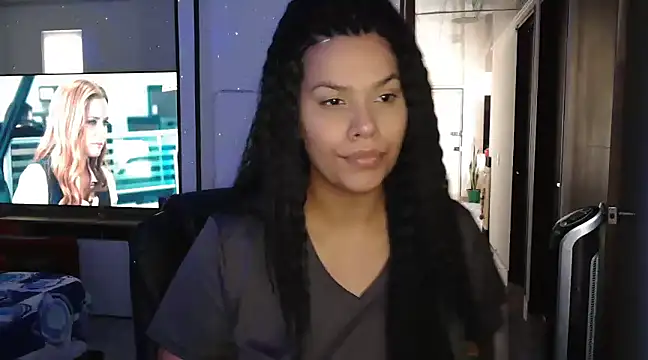 CarolinaRincon online show from 15, 12, 2024