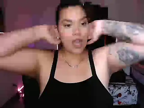 CarolinaRincon online show from 10, 10, 2025