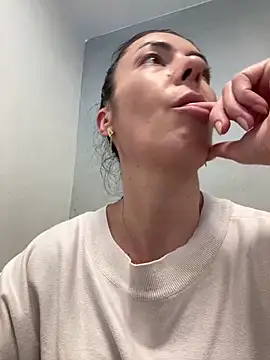 eveangelll online show from 13, 3, 2025