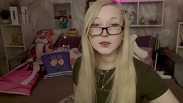 MeowkaKitty online show from 19, 1, 2026