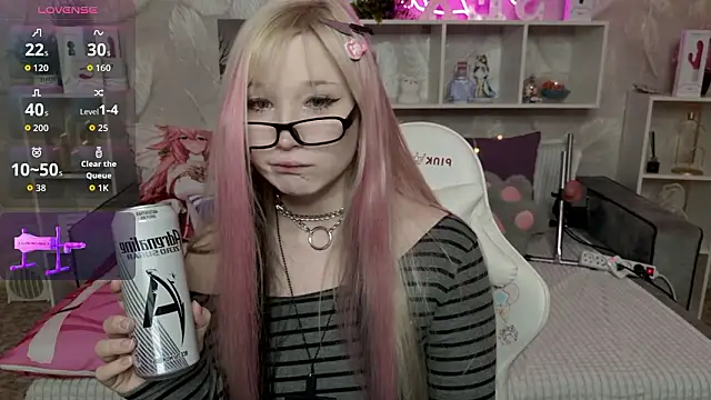 MeowkaKitty online show from 22, 3, 2026