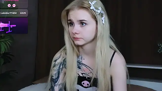 Britney Lynch online show from 23, 2, 2025