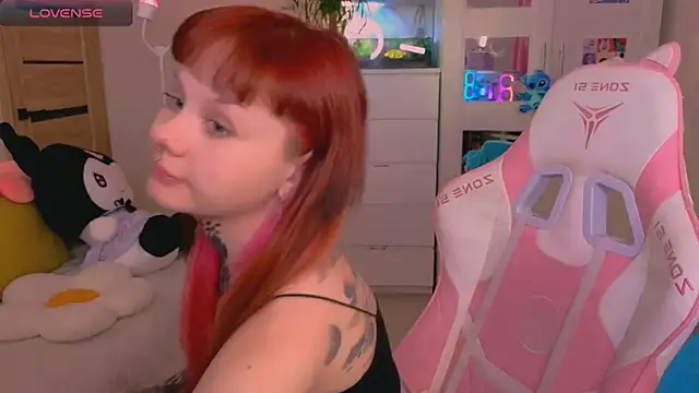 Britney Lynch online show from 7, 11, 2025