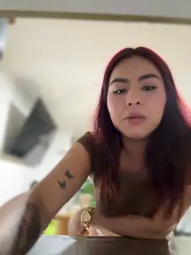 Zarah Blare online show from 19, 2, 2025