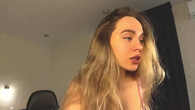 hotexclusive  online show from 28, 2, 2025