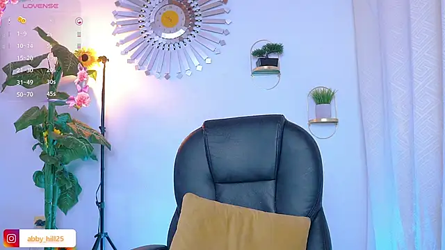 abbyhill27 online show from 14, 3, 2025