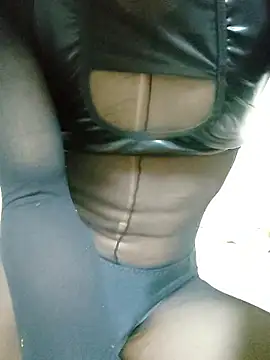 dmmsuzu95 online show from 16, 11, 2025