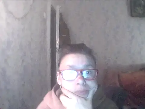 MadamDreamx online show from 18, 4, 2026