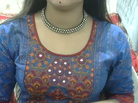 Horny desigirl online show from 4, 3, 2026