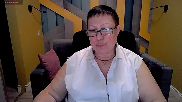 BarbaraTurners online show from 12, 3, 2025