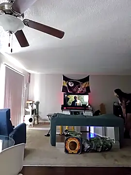 honeeyyy pot online show from 22, 1, 2025