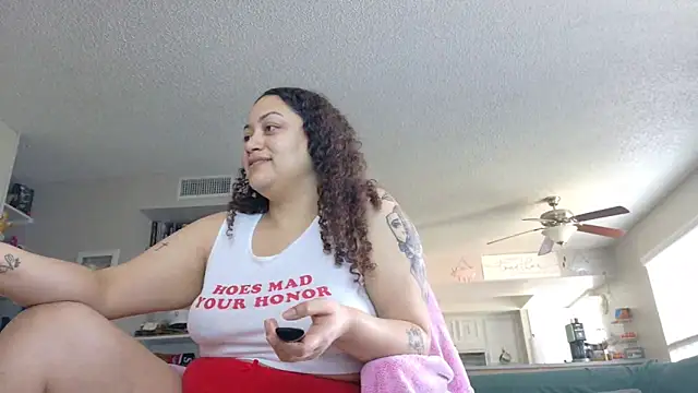 honeeyyy pot online show from 19, 3, 2025