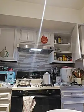 honeeyyy pot online show from 29, 11, 2025