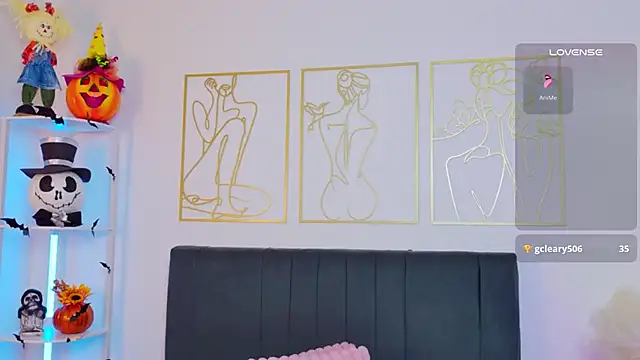 summer holiday online show from 18, 10, 2025