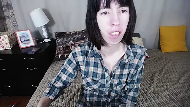 Snapshot of Unusual_G chatting on 7, 2, 2025 Unusual G online show from 7, 2, 2025