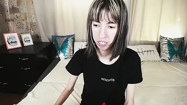 Snapshot of Unusual_G chatting on 12, 9, 2025 Unusual G online show from 12, 9, 2025