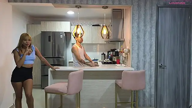 xalicesfantasyx online show from 23, 2, 2025