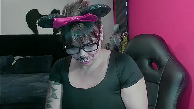 charlotedoll online show from 2, 11, 2025