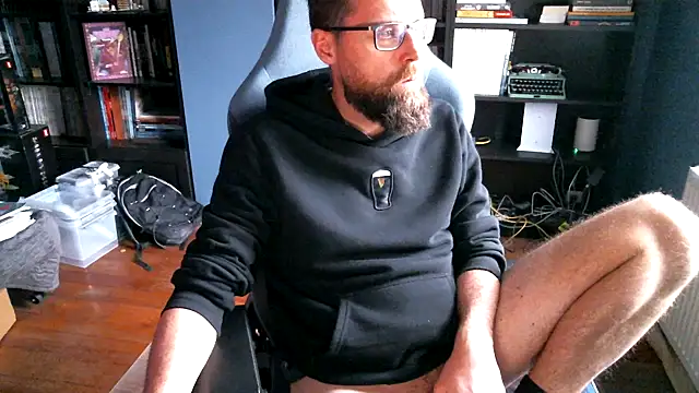 Snapshot of MeSteff chatting on 1, 11, 2025 MeSteff online show from 1, 11, 2025