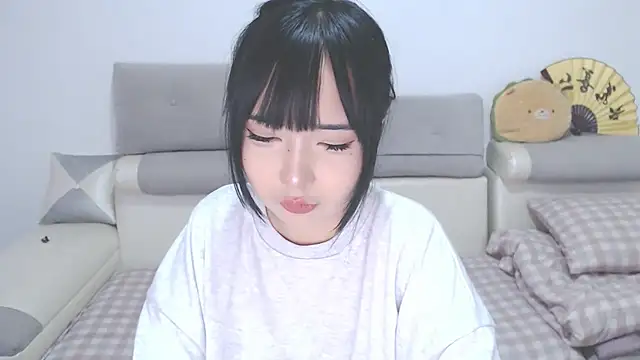 Snapshot of your_angela chatting on 24, 9, 2025 your angela online show from 24, 9, 2025