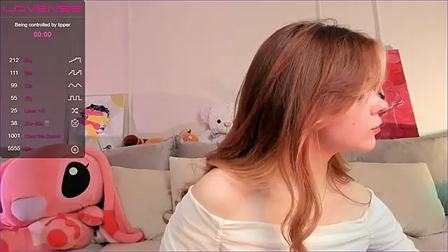 Frau Lina online show from 27, 10, 2025