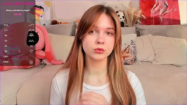 Frau Lina online show from 1, 11, 2025