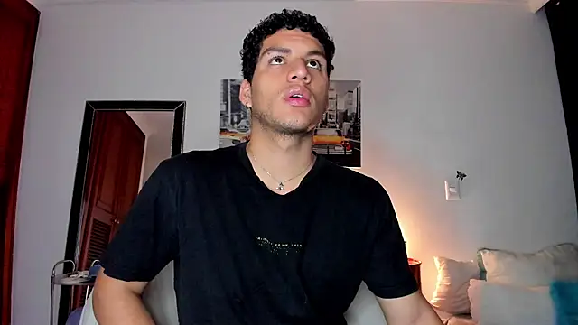 Curlblue online show from 10, 1, 2025